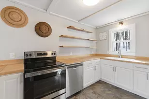 25 Hilltop Dr, Newbury, NH 03255 - Photo 14