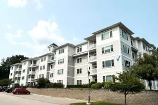 7 Sterling Hill Ln, Exeter, NH 03833 - Photo 1