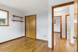 14 Acton St, Nashua, NH 03060 - Photo 12