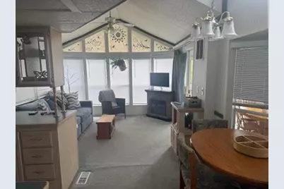 194 Buckley Road #2, Weare, NH 03281 - Photo 4