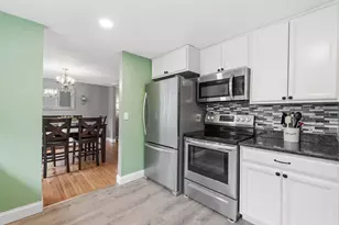 4 Cedar Ln, Bow, NH 03304 - Photo 10