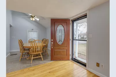 21 Hobart Street, Concord, NH 03303 - Photo 8