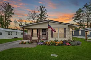 608 Canterbury Dr, Exeter, NH 03833 - Photo 1