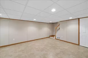 26 Bert St, Hooksett, NH 03106 - Photo 24