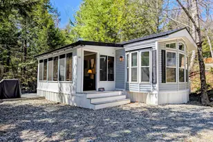 10 Hollows Rd, Holderness, NH 03245 - Photo 2