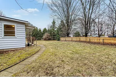 120 Allen Road, South Burlington, VT 05403 - Photo 34