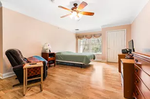 65 Hawthorne Dr, Bedford, NH 03110 - Photo 28