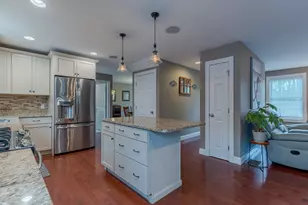 18 Piscataqua Rd, Dover, NH 03820 - Photo 16