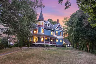 68 Center St, Wolfeboro, NH 03894 - Photo 58