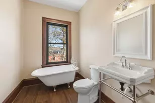 68 Center St, Wolfeboro, NH 03894 - Photo 34