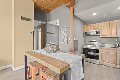 335 Cypress Street #2-S, Manchester, NH 03103 - Photo 1