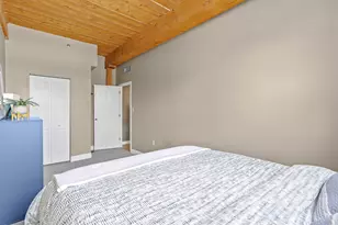 335 Cypress St, Manchester, NH 03103 - Photo 18