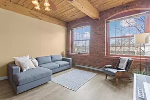 335 Cypress St, Manchester, NH 03103 - Photo 10