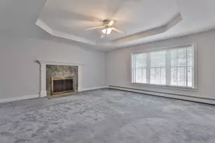 19 Melissa Cir, Pelham, NH 03076 - Photo 28