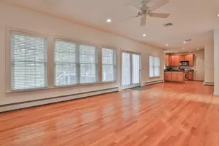 19 Melissa Cir, Pelham, NH 03076 - Photo 12