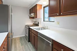 10 Killian Ct, Merrimack, NH 03054 - Photo 6