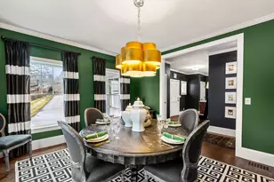 17 Canterbury Ln, Bedford, NH 03110 - Photo 8