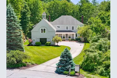 17 Canterbury Lane, Bedford, NH 03110 - Photo 2