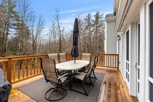 17 Canterbury Ln, Bedford, NH 03110 - Photo 52