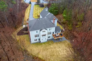 17 Canterbury Ln, Bedford, NH 03110 - Photo 56