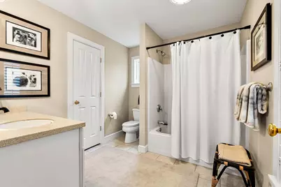 17 Canterbury Lane, Bedford, NH 03110 - Photo 36