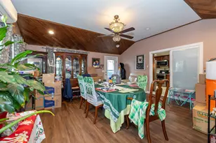 25 Pelham St, Nashua, NH 03063 - Photo 16