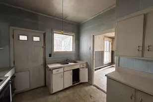 35 McFarland St, Gorham, NH 03581 - Photo 36