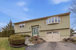 84 S Fremont St, Manchester, NH 03103 - Photo 2