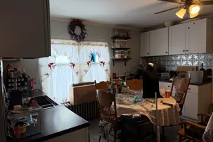 376 High St, Berlin, NH 03570 - Photo 6