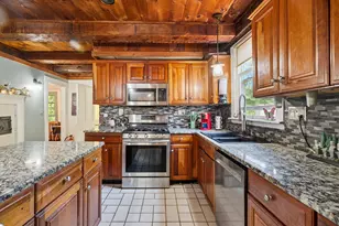 733 White Oaks Rd, Laconia, NH 03246 - Photo 8