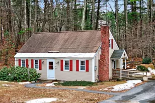 36 Bedford Rd, Merrimack, NH 03054 - Photo 2