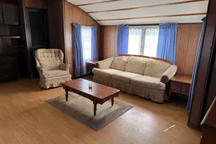15 Windham Depot Rd, Derry, NH 03038 - Photo 2