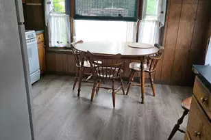 15 Windham Depot Rd, Derry, NH 03038 - Photo 8