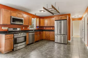 5 Sullivan Dr, Dover, NH 03820 - Photo 4