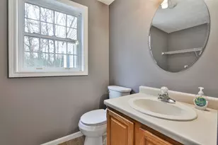 54 Vandora Dr, Manchester, NH 03103 - Photo 24