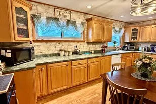 774 Hillside Ave, Berlin, NH 03570 - Photo 10