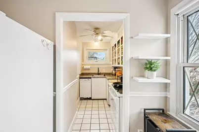 170 S Hall Street, Manchester, NH 03103 - Photo 8