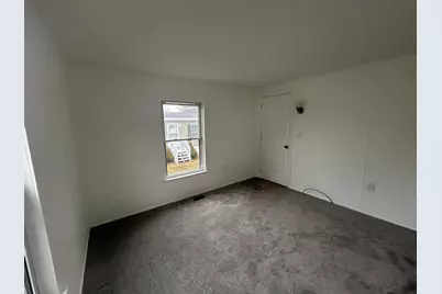 609 Sherwood Glen, Somersworth, NH 03878 - Photo 12