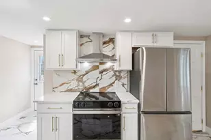 101 Souhegan St, Milford, NH 03055 - Photo 14