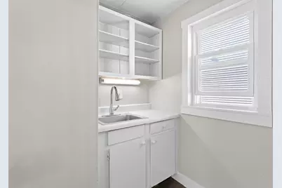 377 Manchester Street, Manchester, NH 03103 - Photo 6