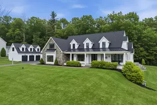 10 Hobart Ln, Hollis, NH 03049 - Photo 1