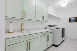 10 Hobart Ln, Hollis, NH 03049 - Photo 38