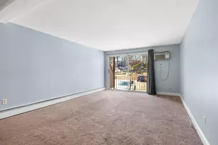 2 Silvestri Cir, Derry, NH 03038 - Photo 18