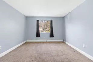 2 Silvestri Cir, Derry, NH 03038 - Photo 10