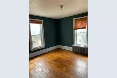 2 Arlington Street, Essex Junction, VT 05452 - Photo 36
