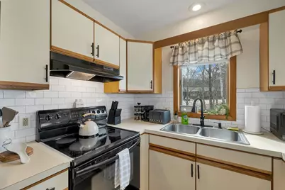 32 Marsden Drive #32, Bartlett, NH 03858 - Photo 8