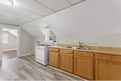 383 Manchester Street, Manchester, NH 03103 - Photo 10
