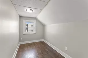 383 Manchester St, Manchester, NH 03103 - Photo 18