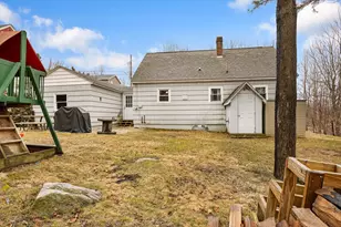41 Franklin St, Berlin, NH 03570 - Photo 6