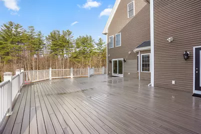 10 Woodland Drive, Hudson, NH 03051 - Photo 4